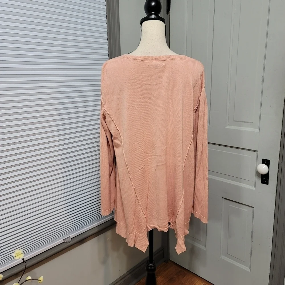 ELLOS Beaded LOVE Hanky Hem Sweater - Picture 9 of 9
